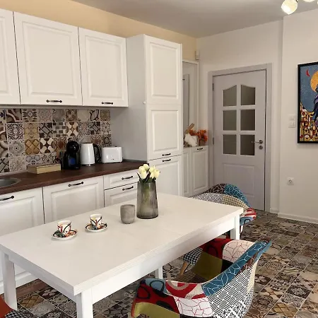 Artistic 2 Bedroom Heart Of Kapana Ap2 * Φιλιππούπολη